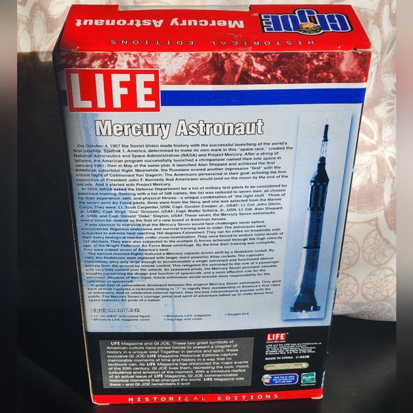G.I. Joe Astronaut John Glenn Life Magazine Collectible Set - Picture 13 of 13